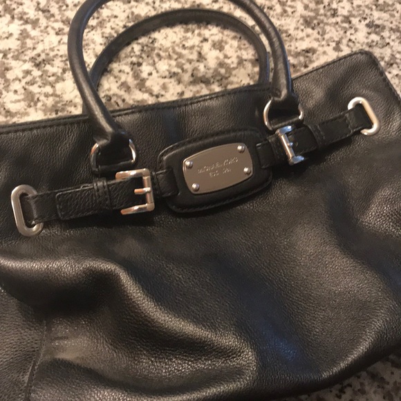 Large Michael Kors Purse - Picture 7 of 7